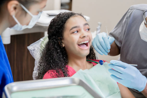 Best Weekend Emergency Dentist in Hlcrest, IL